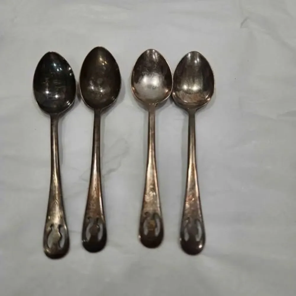 Set of 4 Vintage Decorative very small sugar tea Spoons